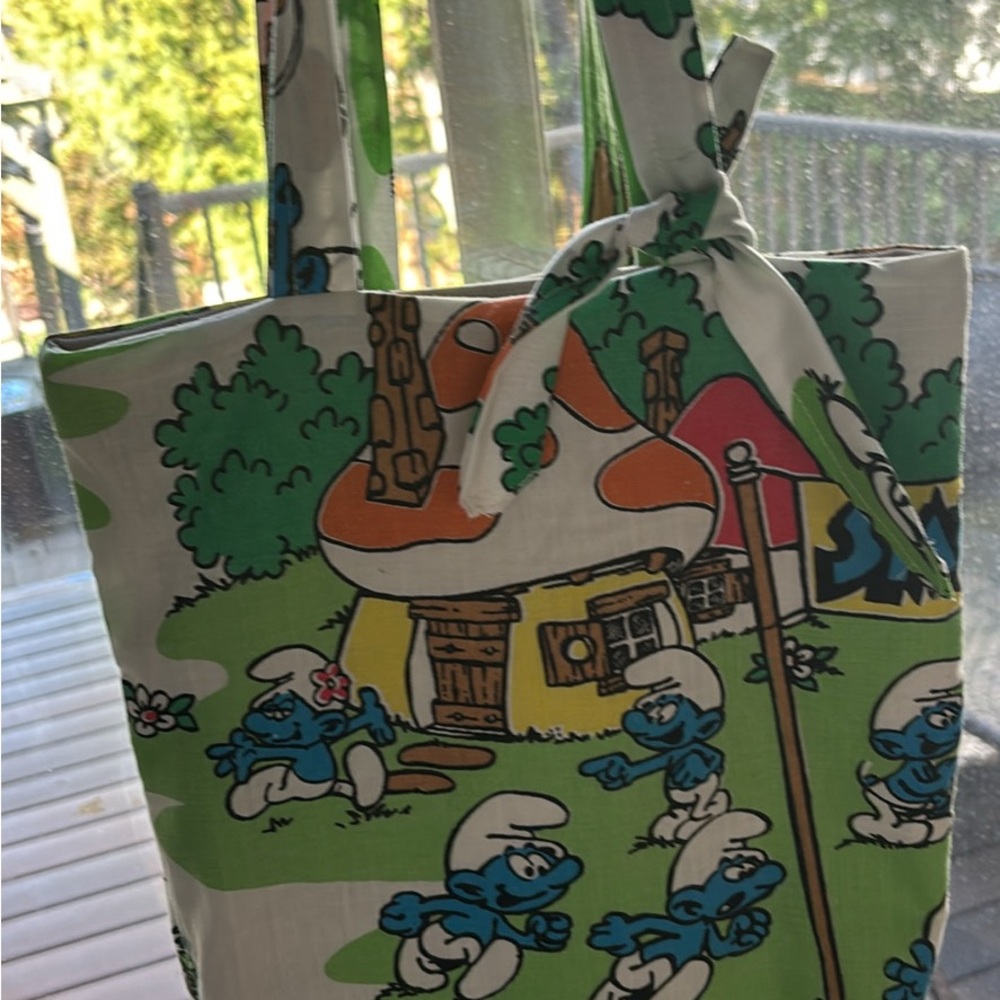 Green Smurf Print Tote Bag - Picture 2 of 3
